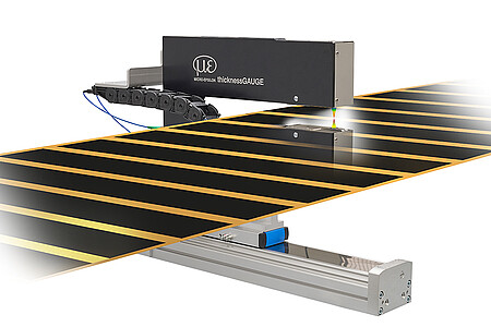 Sensor system for precise thickness measurements